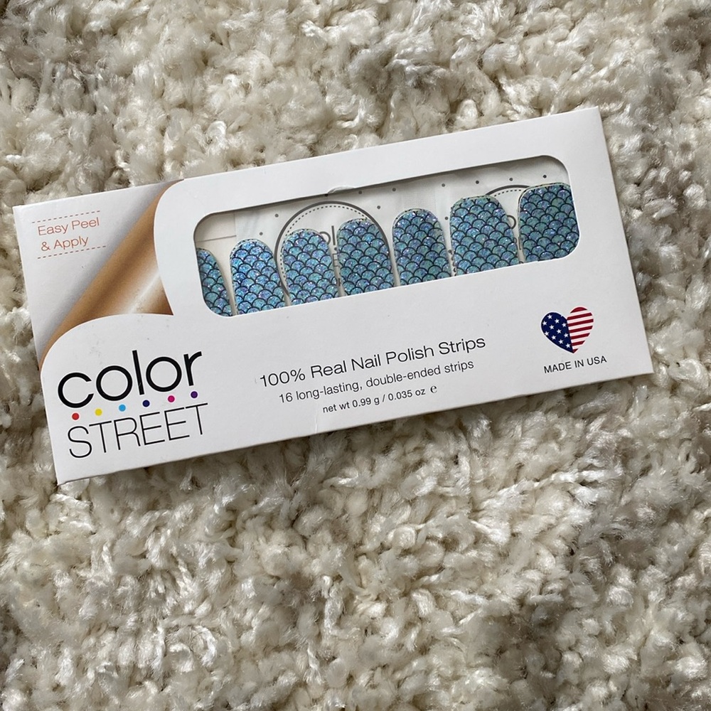 Color Street Nail Polish Strips - Atlantis